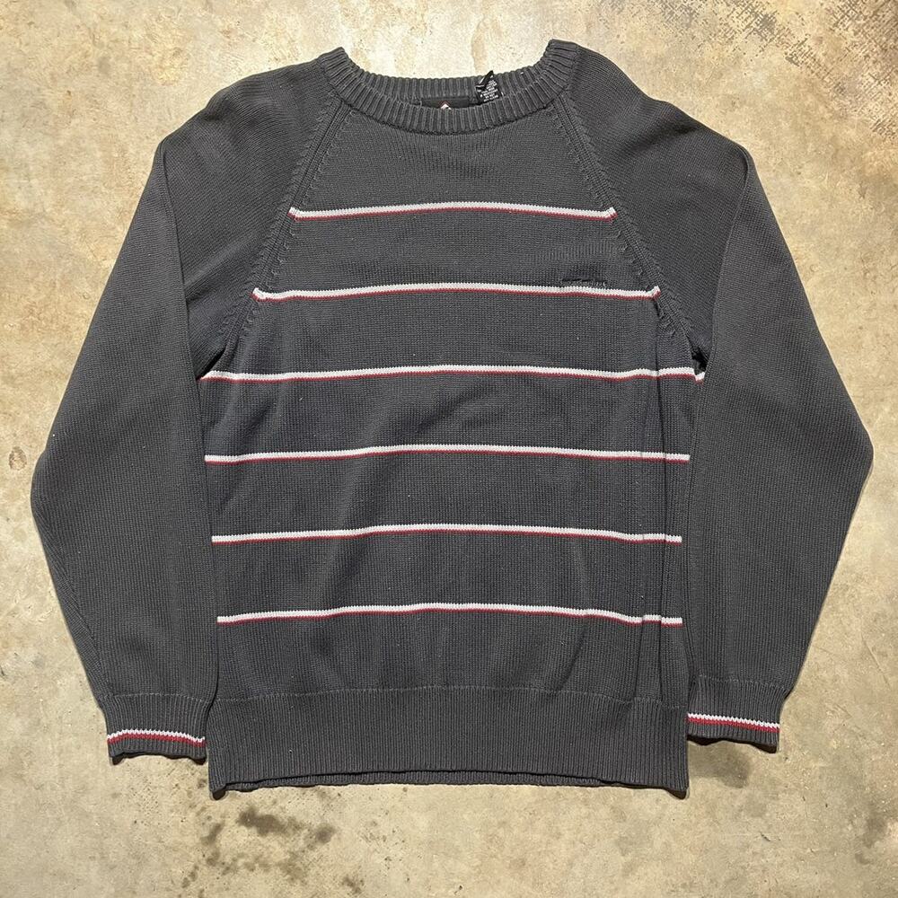 Vintage Y2k TransNine Skateboarding Grey Striped Sweater